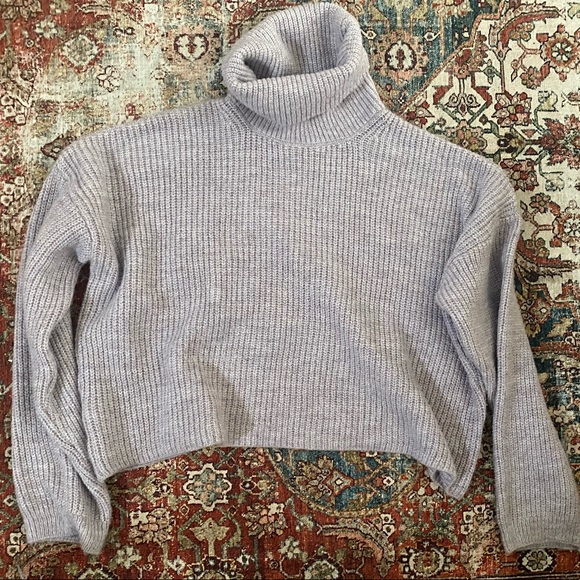 New Look Sweaters - Light lavender cropped turtleneck sweater